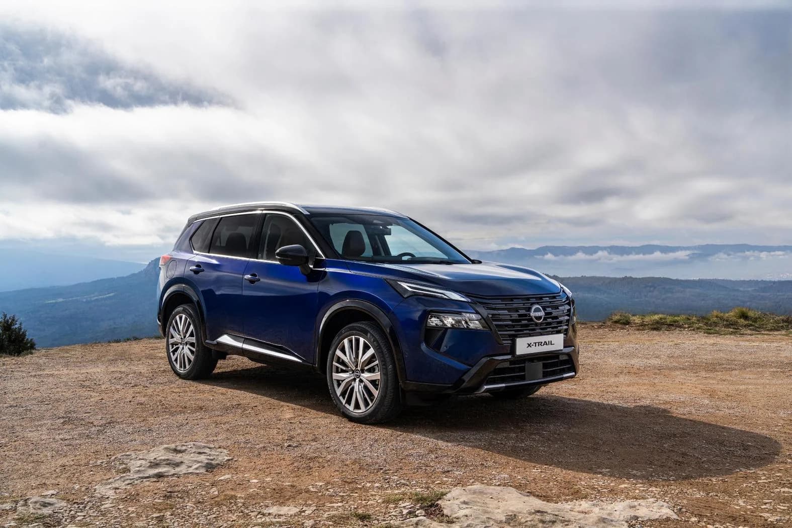 Nissan X-Trail facelift: design frontal actualizat și sistem multimedia cu Google încorporat