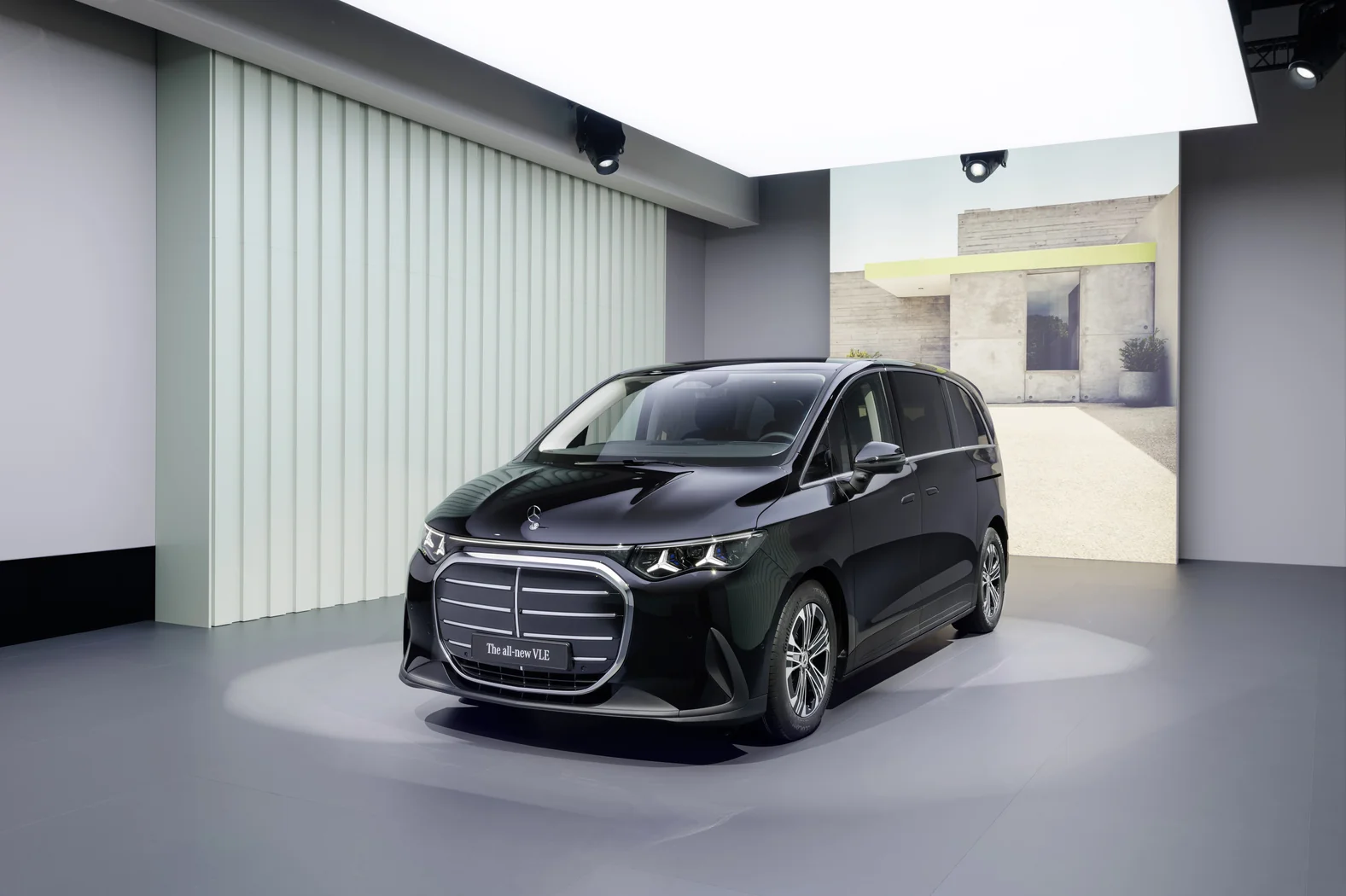 Mercedes-Benz VLE 100% electric, nou lansat, disponibil acum pentru comandă în România