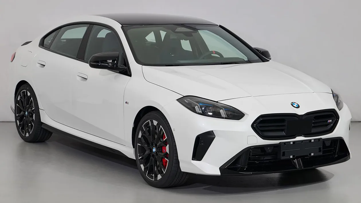 Poze cu noul BMW Seria 2 Gran Coupé au apărut deja pe internet