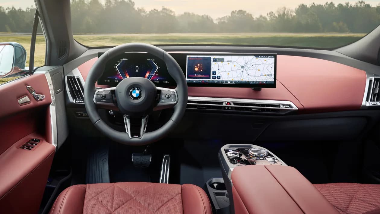 Noul BMW iX 2025 facelift: Mai multă putere și grile frontale iluminate