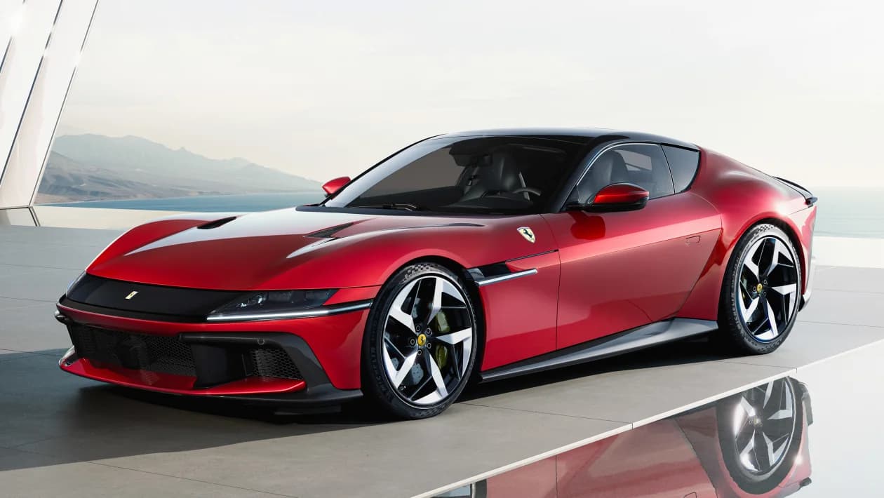 Ferrari are comenzi până spre finalul lui 2027. Ce înseamnă pentru clienți