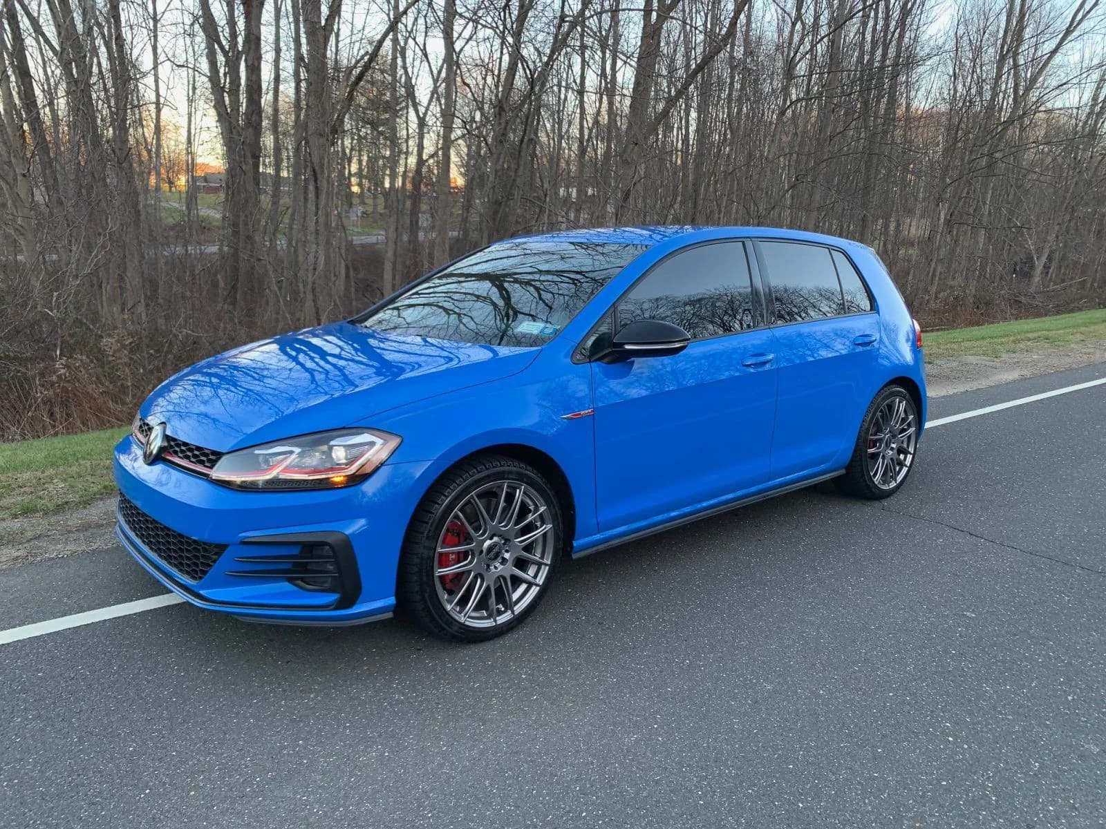 Top cele mai neobișnuite culori oferite de producătorii europeni de automobile