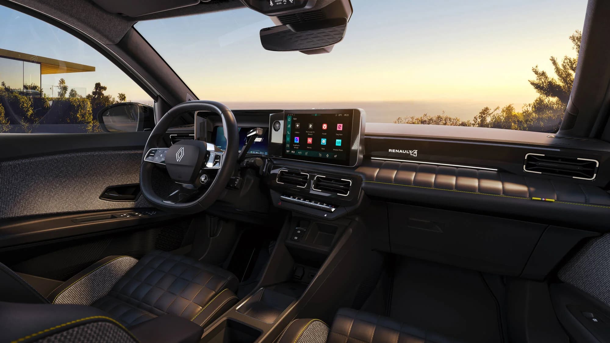 RENAULT 4 E-TECH ELECTRIC ESTE DISPONIBIL PENTRU COMANDĂ ÎN ROMÂNIA ÎN DOUĂ VARIANTE DE AUTONOMIE PENTRU A SE POTRIVI TUTUROR UTILIZĂRILOR