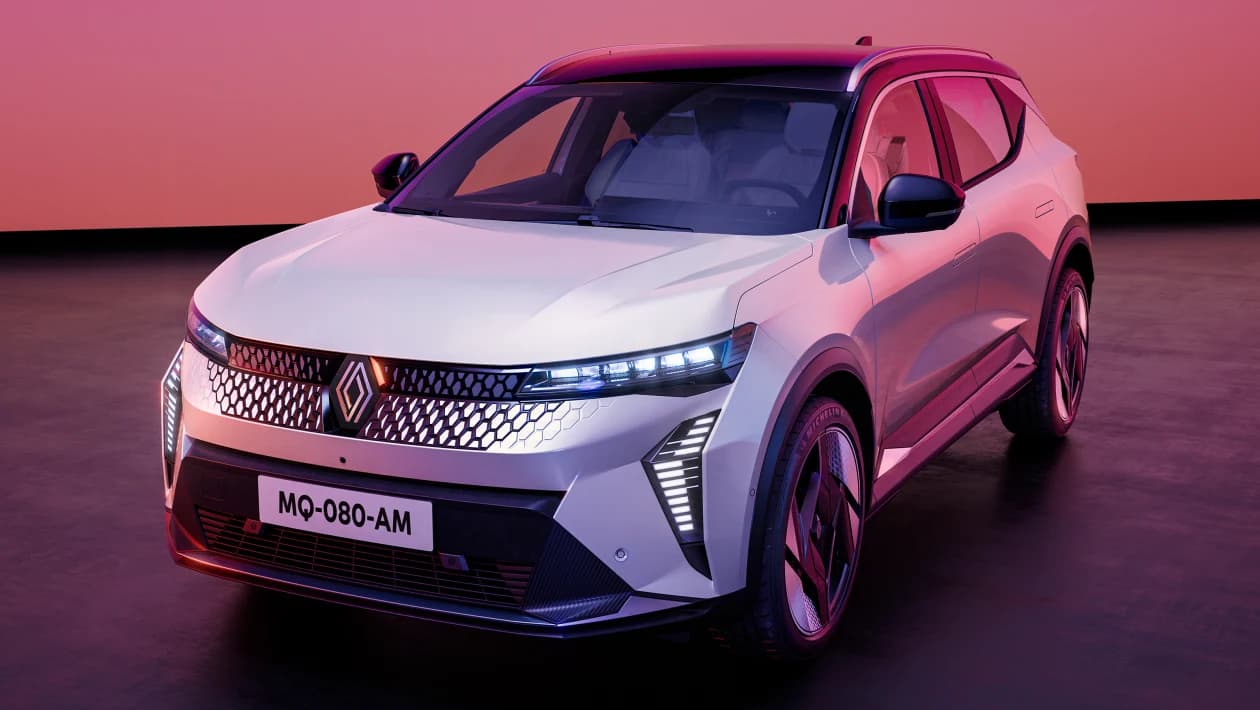 Renault Megane și Scenic primesc un refresh: condus cu o singură pedală și prețuri mai atractive