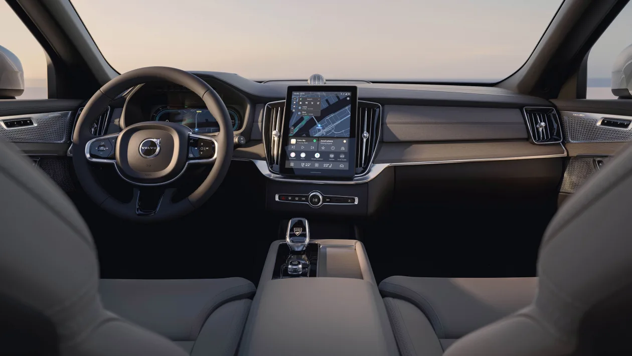 Noul Volvo XC90 2025: Un SUV premium de familie cu aspect proaspăt și tehnologie avansată