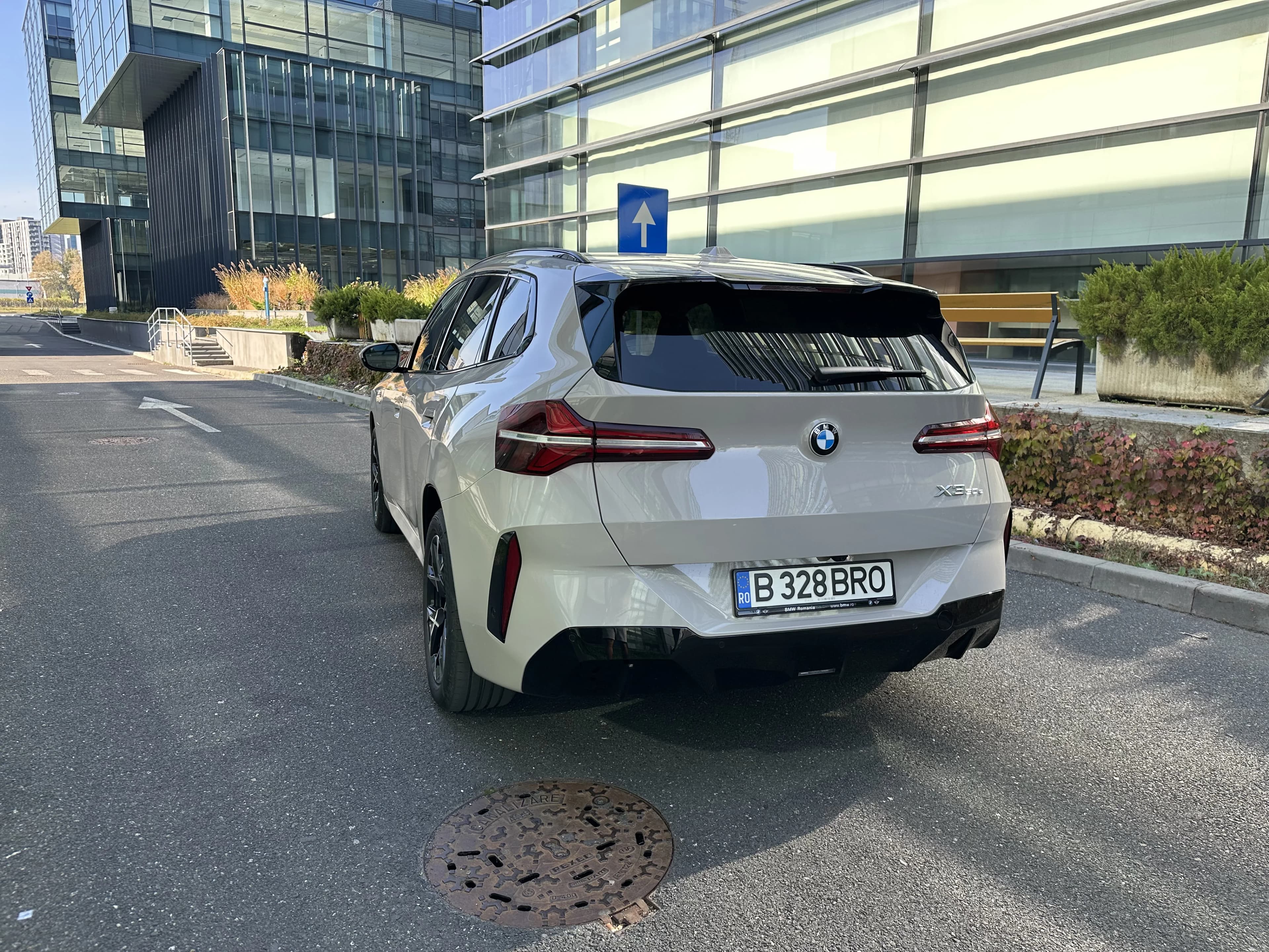 Test Drive BMW X3 30e 2025: Am testat consumul real în oraș vs. autostradă