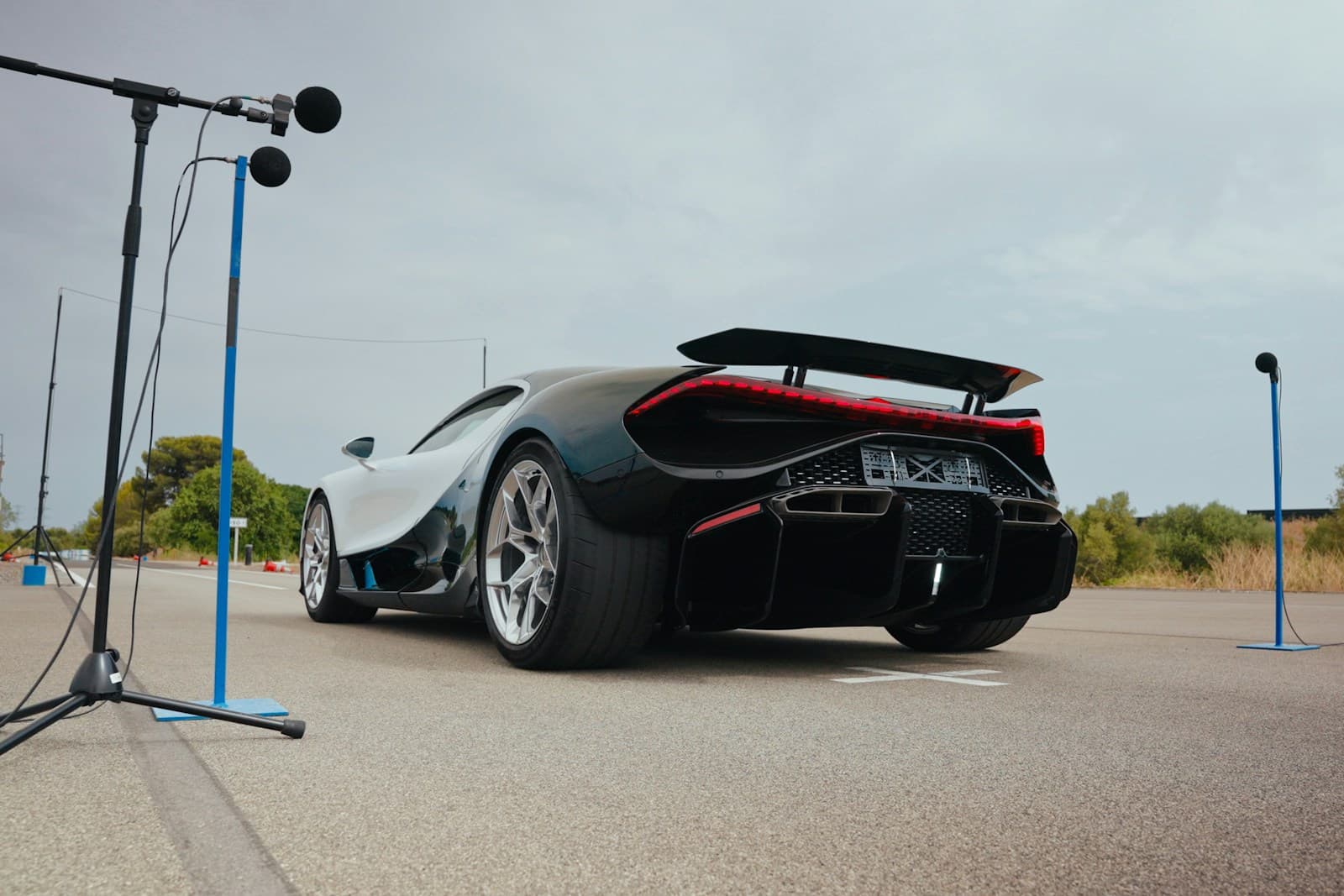 Cum sună motorul V16 al noului Bugatti Tourbillon la 9.000 rpm