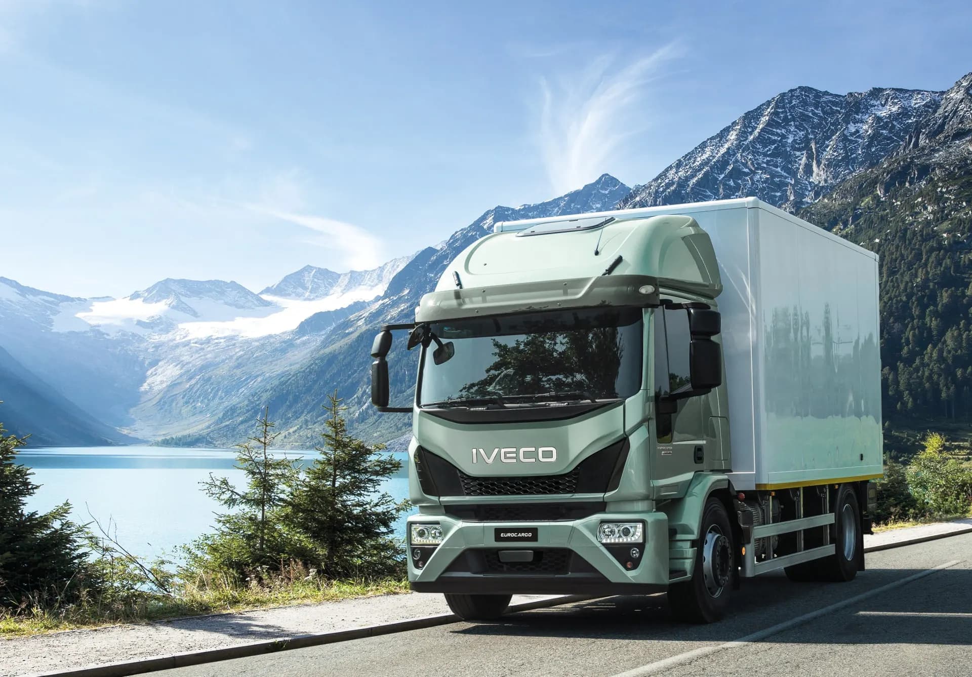 5 motive pentru care IVECO EUROCARGO este alegerea perfectă pentru afacerea ta