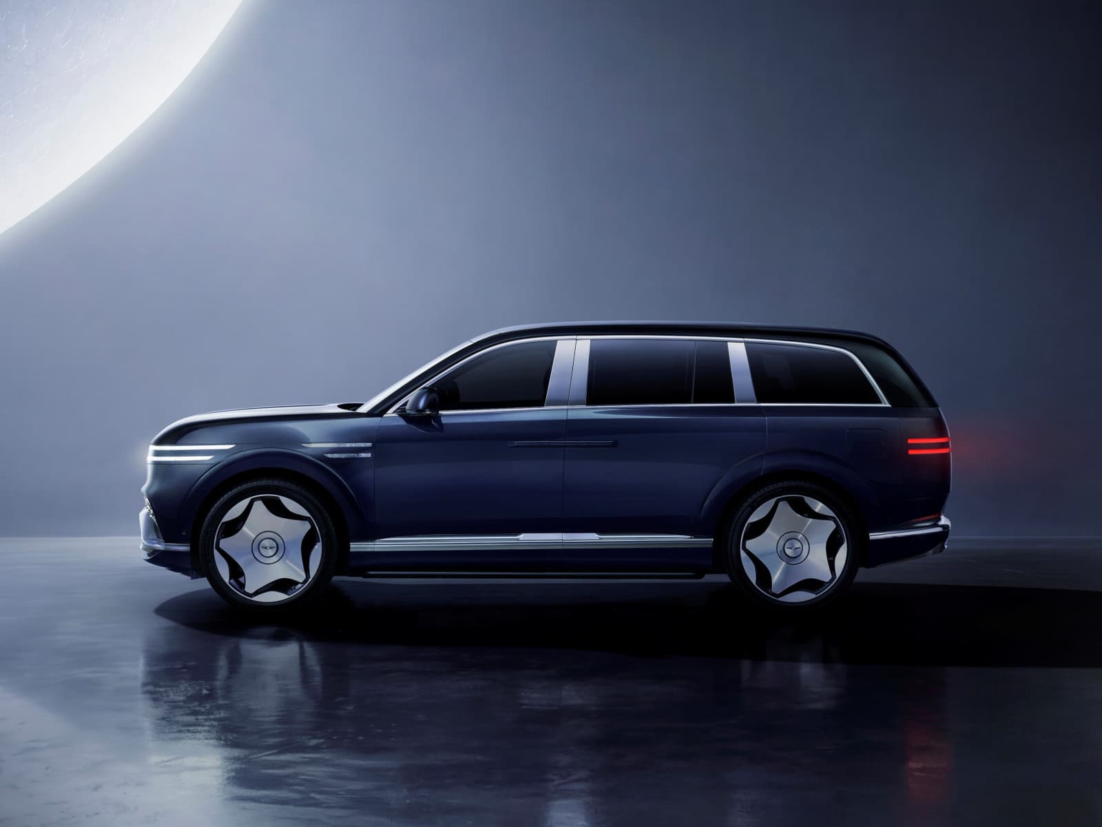 Genesis GV90: SUV electric de 490 kW, cu uși coach, prezentat oficial