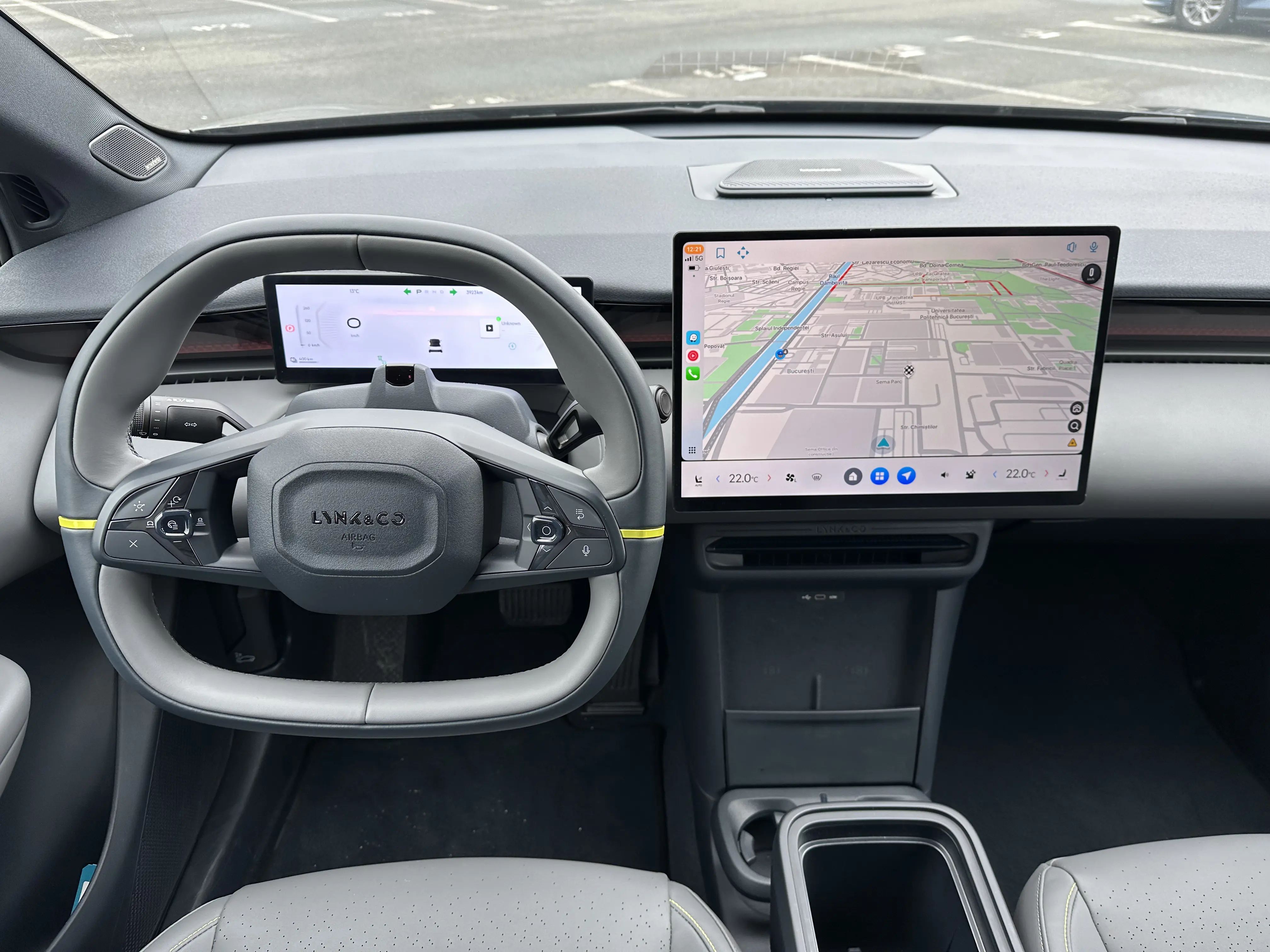 Test drive Lynk&Co 02: Cea mai bună mașină electrică din Romania