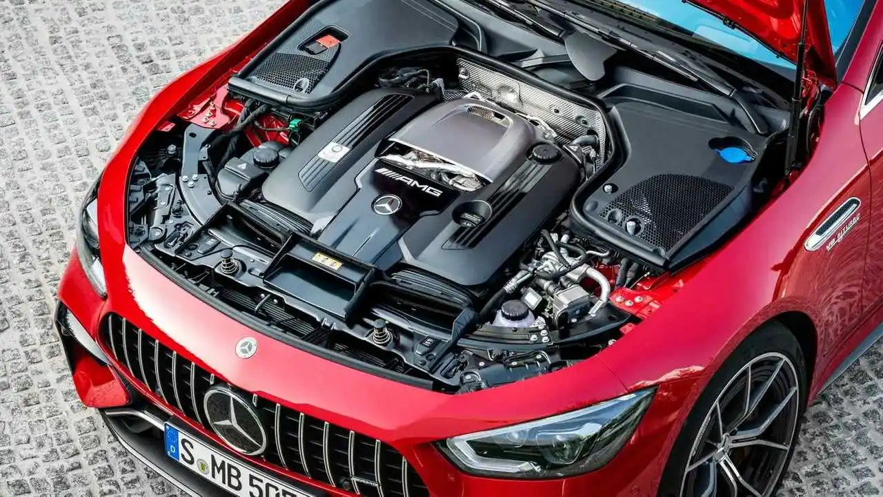 Viața continuă pentru motoarele V8 și V12! Motoarele Mercedes vor respecta reglementările de emisii Euro 7