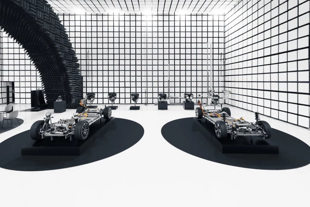 Mercedes-Benz dezvoltă baterii de nouă generație pentru mașini electrice