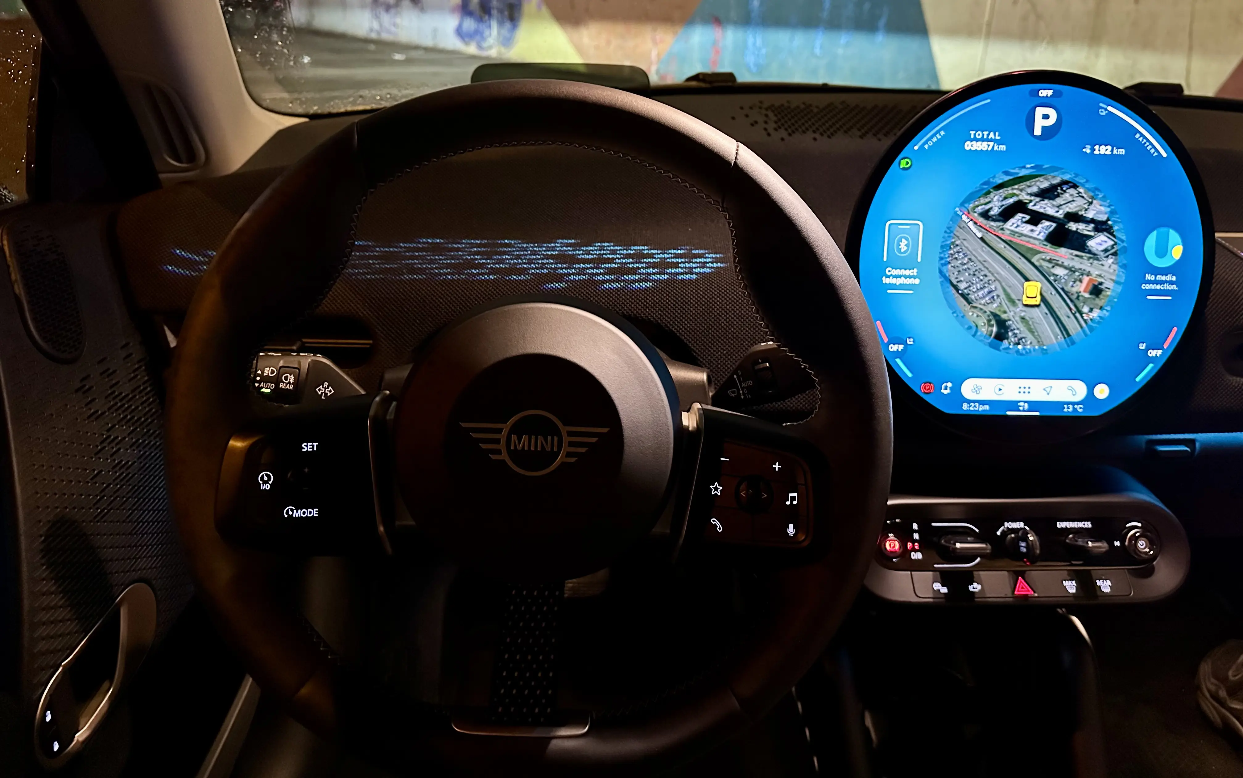 Test Drive Mini Cooper E 2025: Test complet pe străzile Bucureștiului