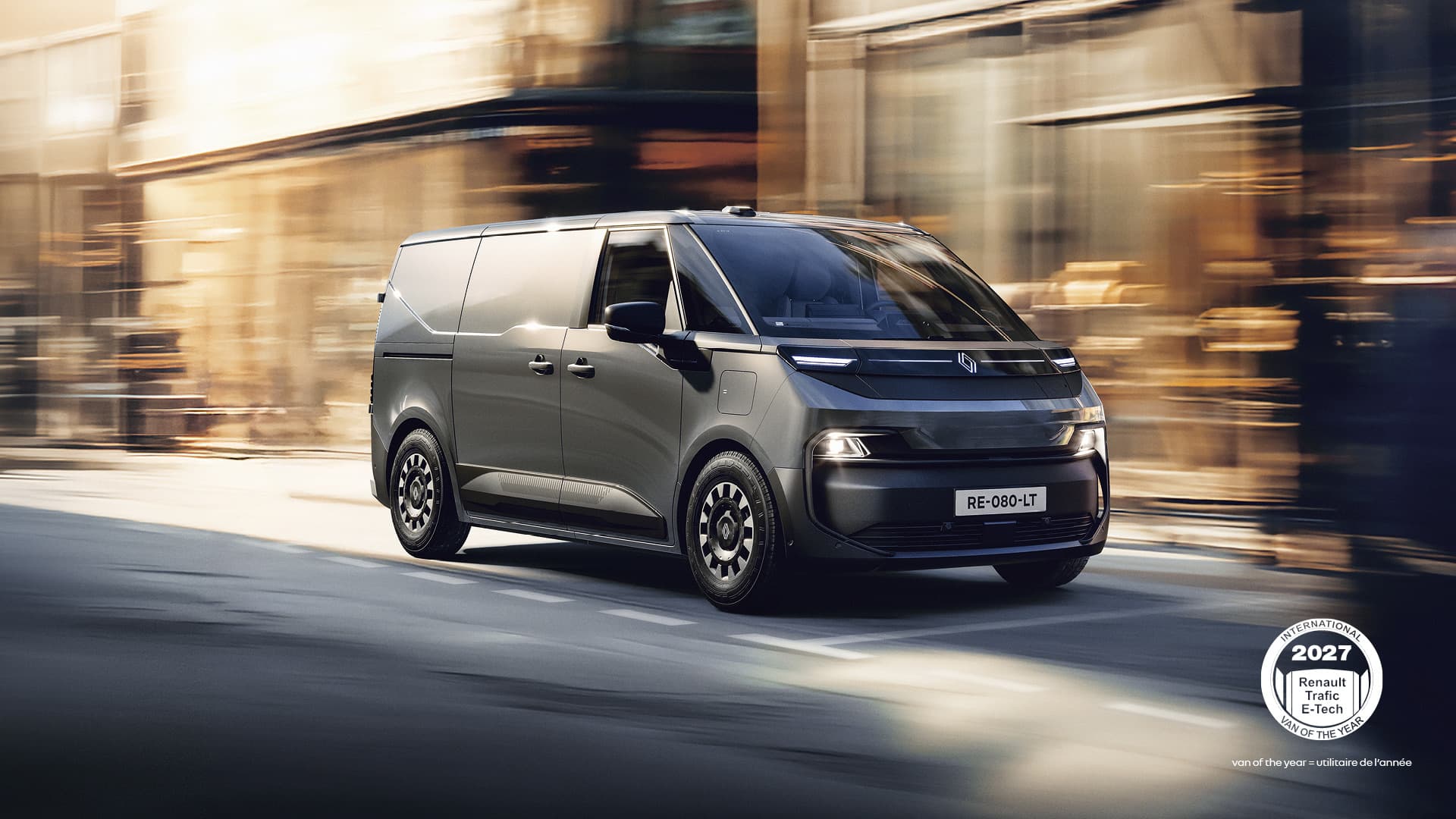 Noul Renault Trafic Van E-Tech electric a câștigat titlul Utilitara Anului 2027 (IVOTY)