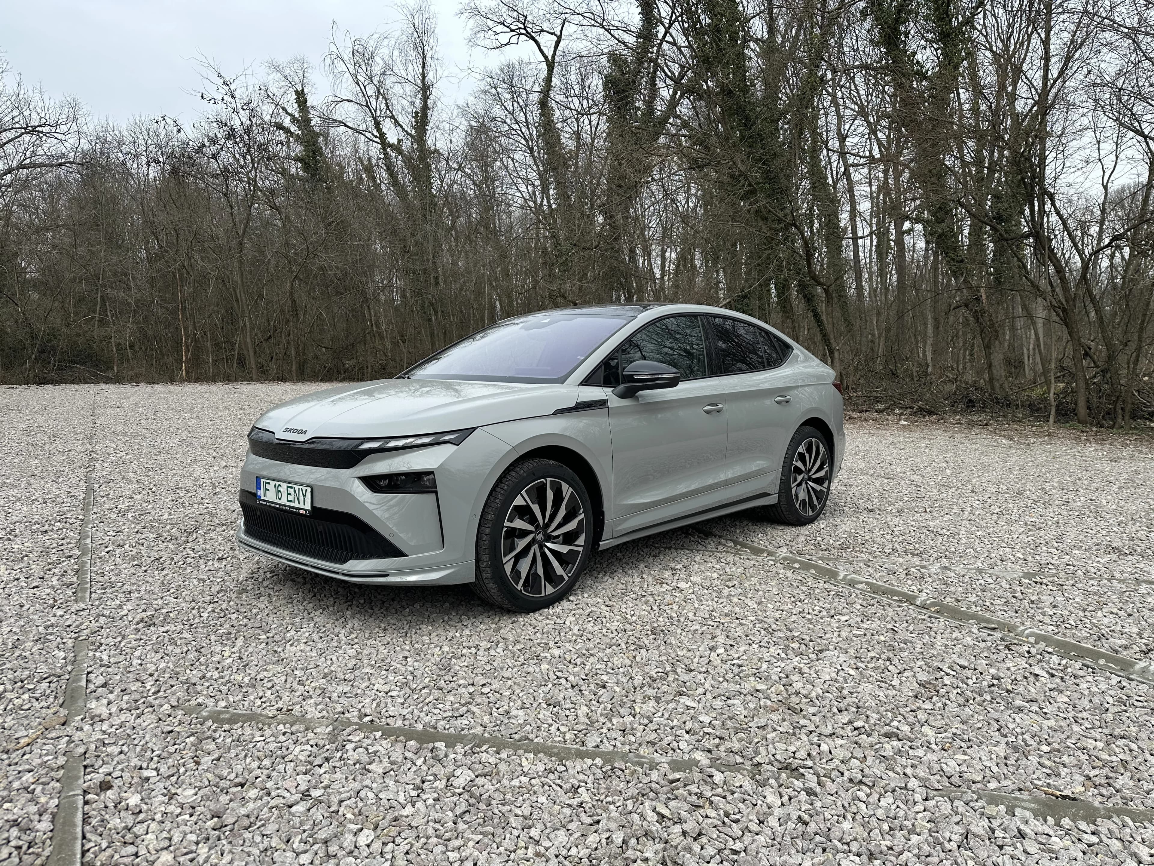 Test drive Skoda Enyaq Coupe: SUV-ul electric de familie care arată mai bine decât ar trebui