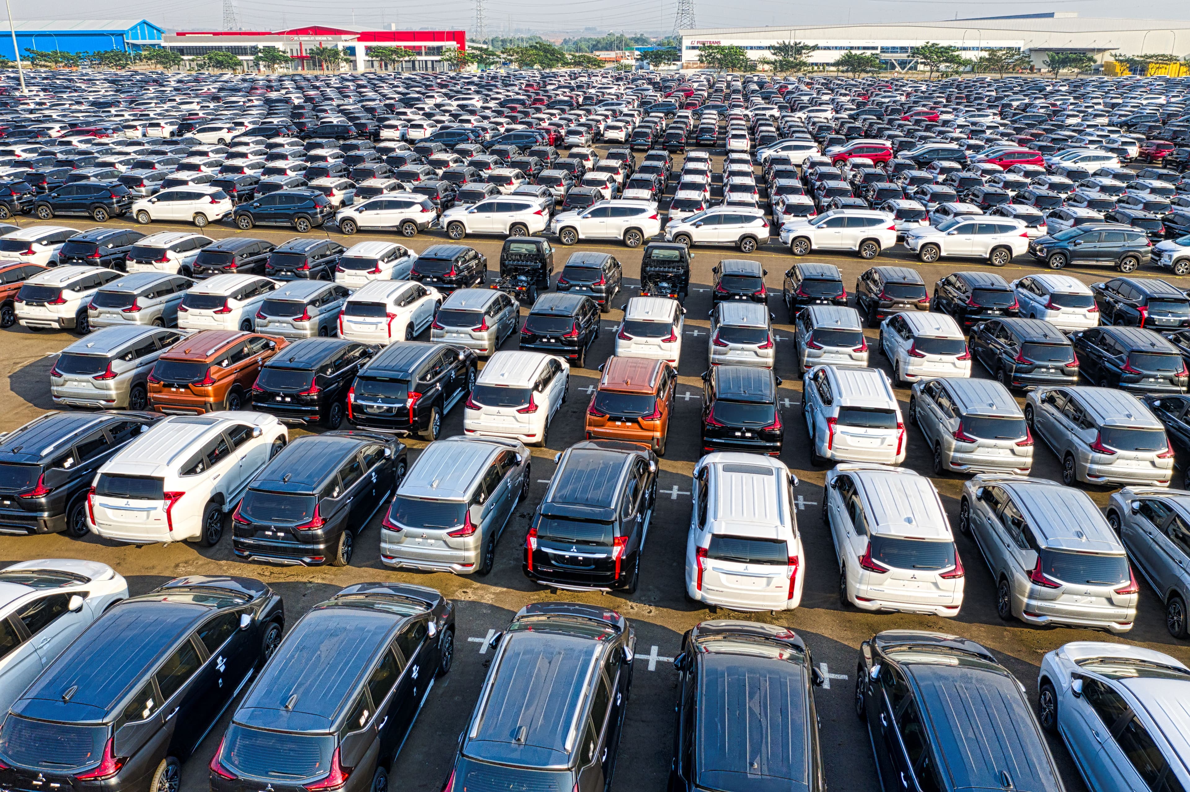 Producția de automobile în Ungaria va debuta în curând