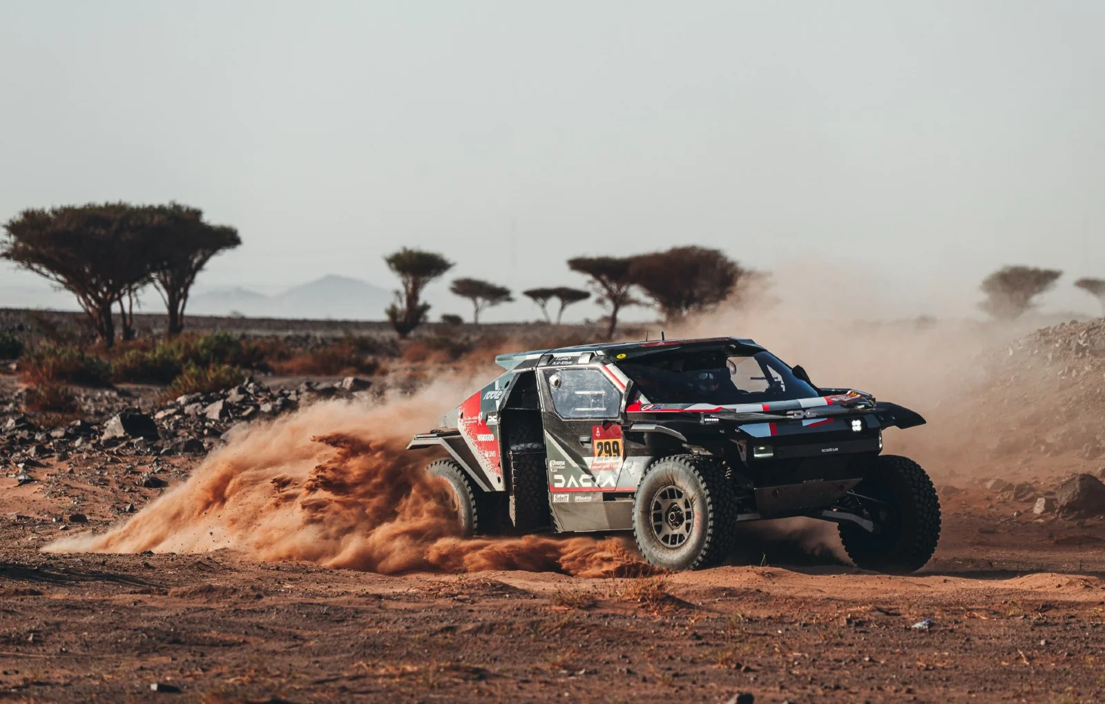 Dacia marchează un moment istoric câștigând Raliul Dakar