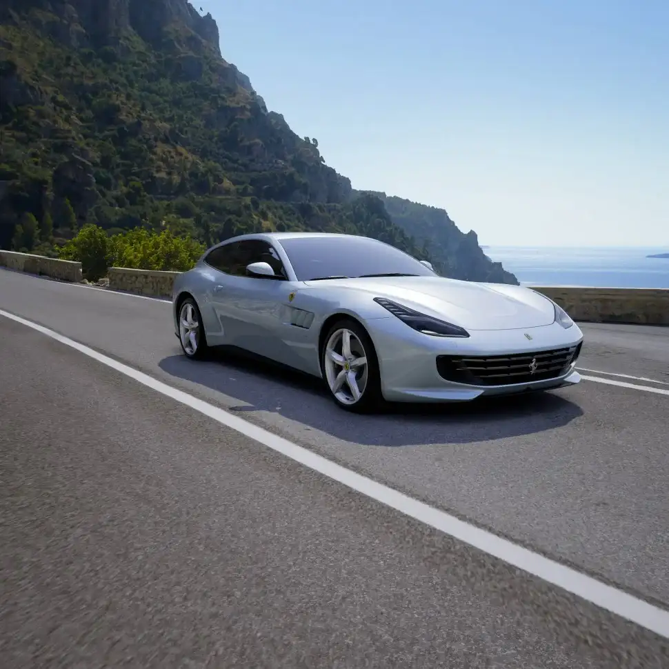Ferrari GTC4 LUSSO